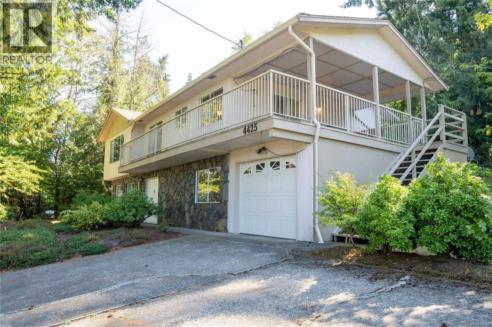 4425 Gulfview Dr