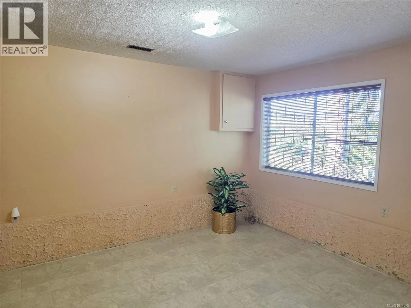4425 Gulfview Dr