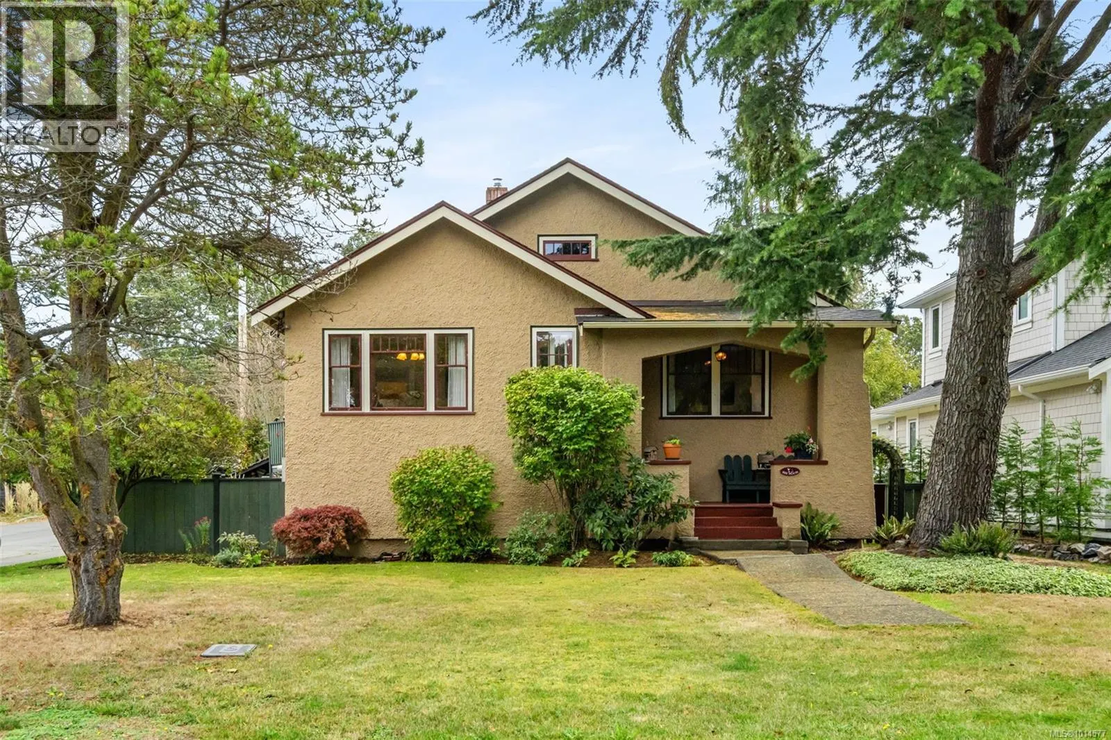 985 Island Rd