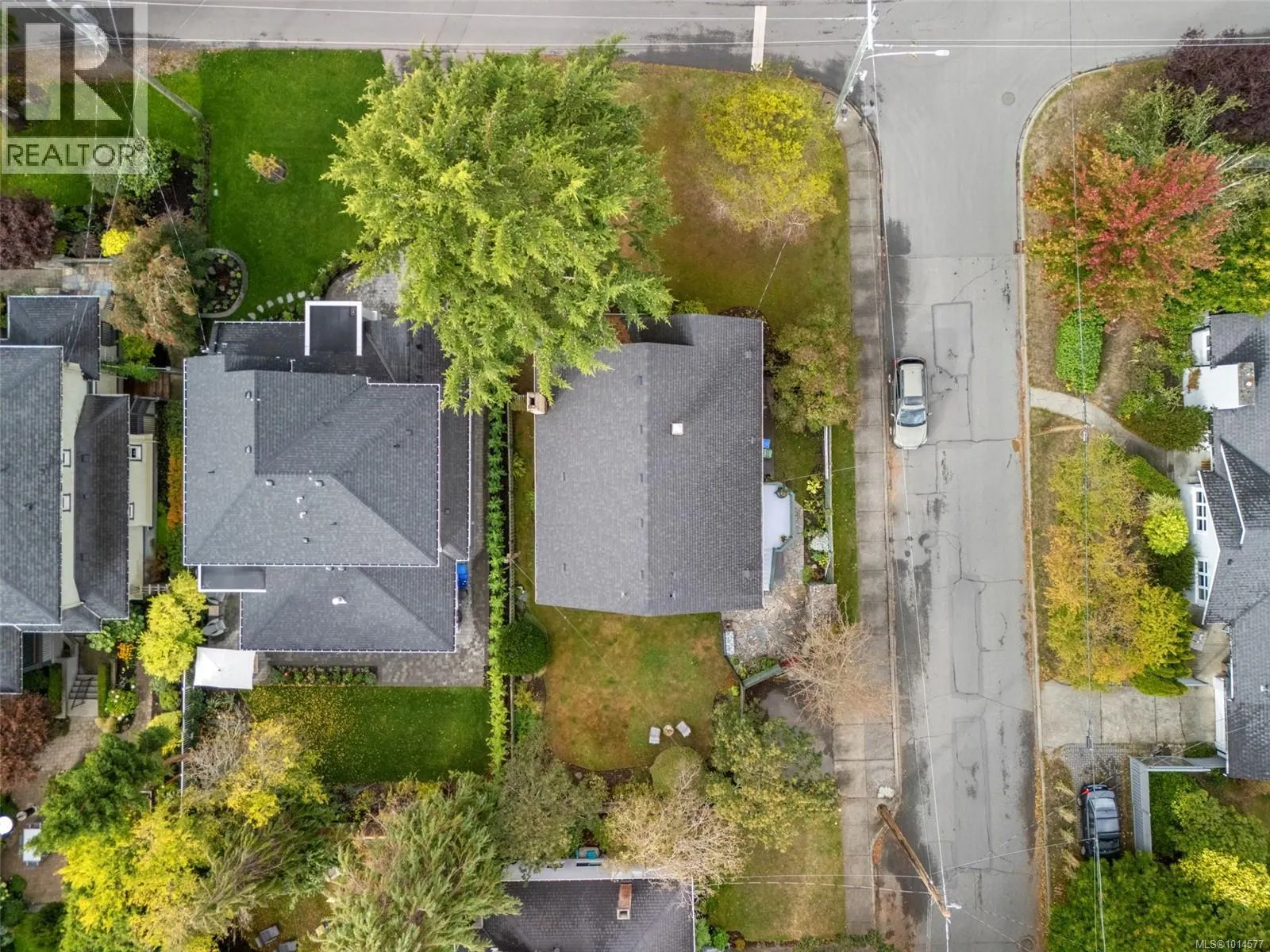 985 Island Rd