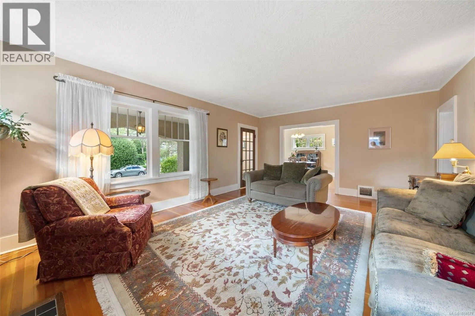 985 Island Rd