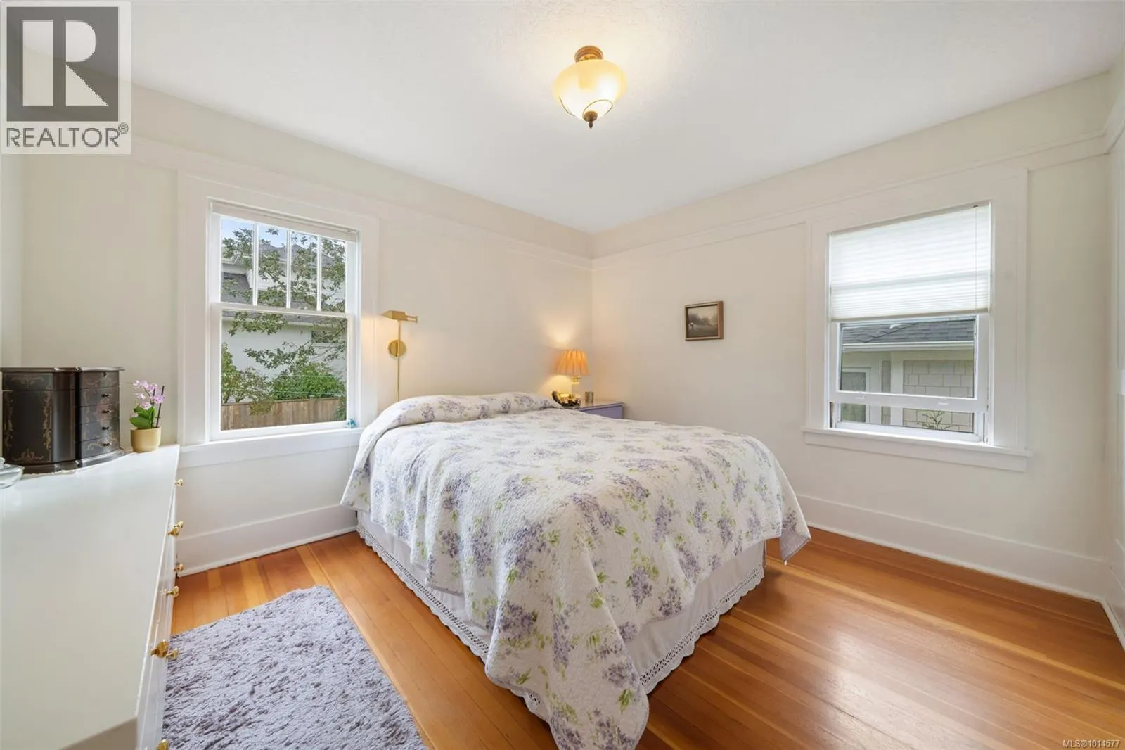 985 Island Rd