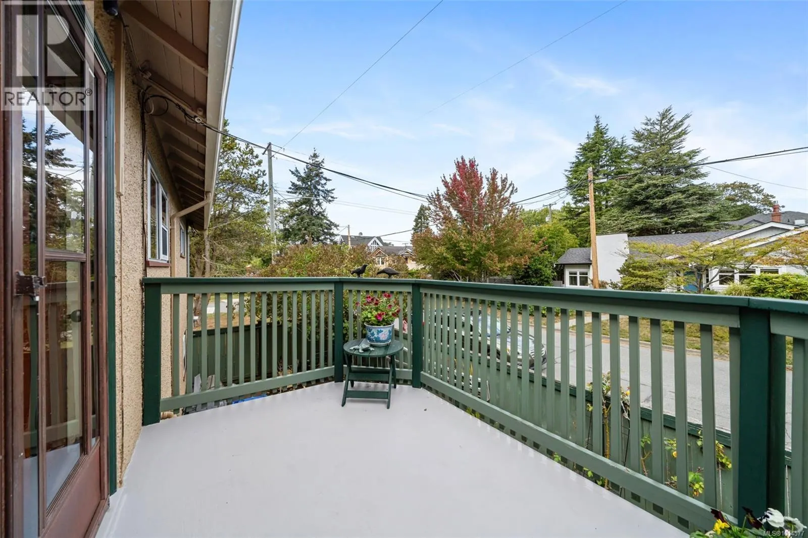 985 Island Rd