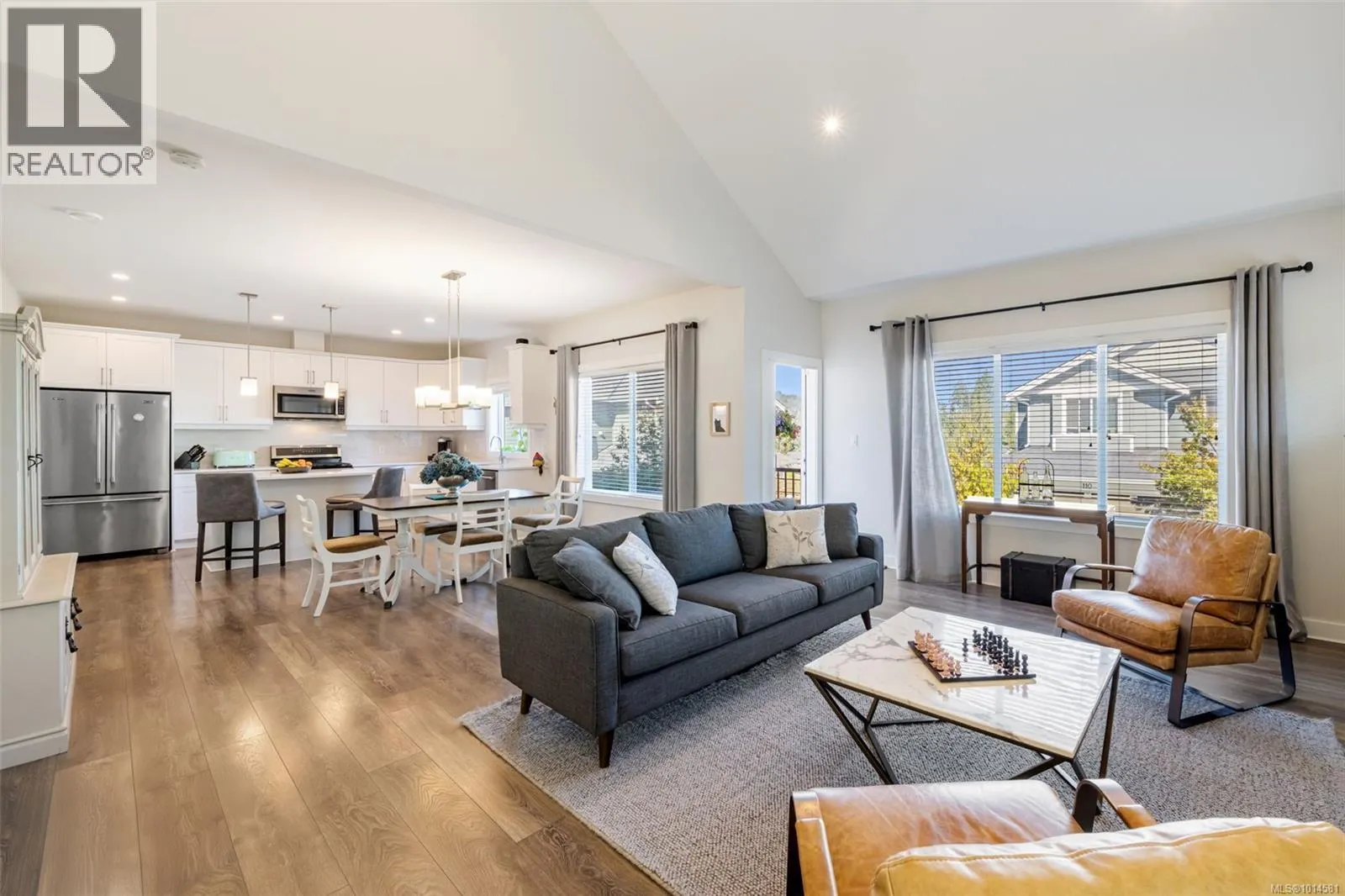 1128 Smokehouse Cres