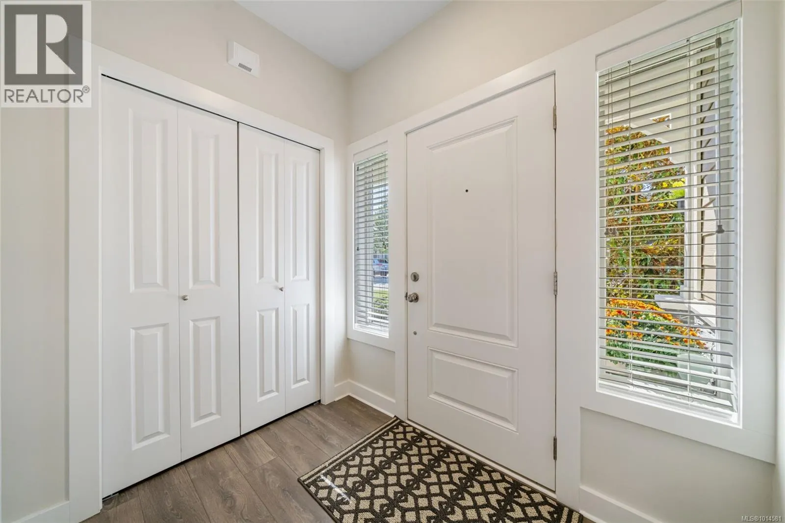 1128 Smokehouse Cres