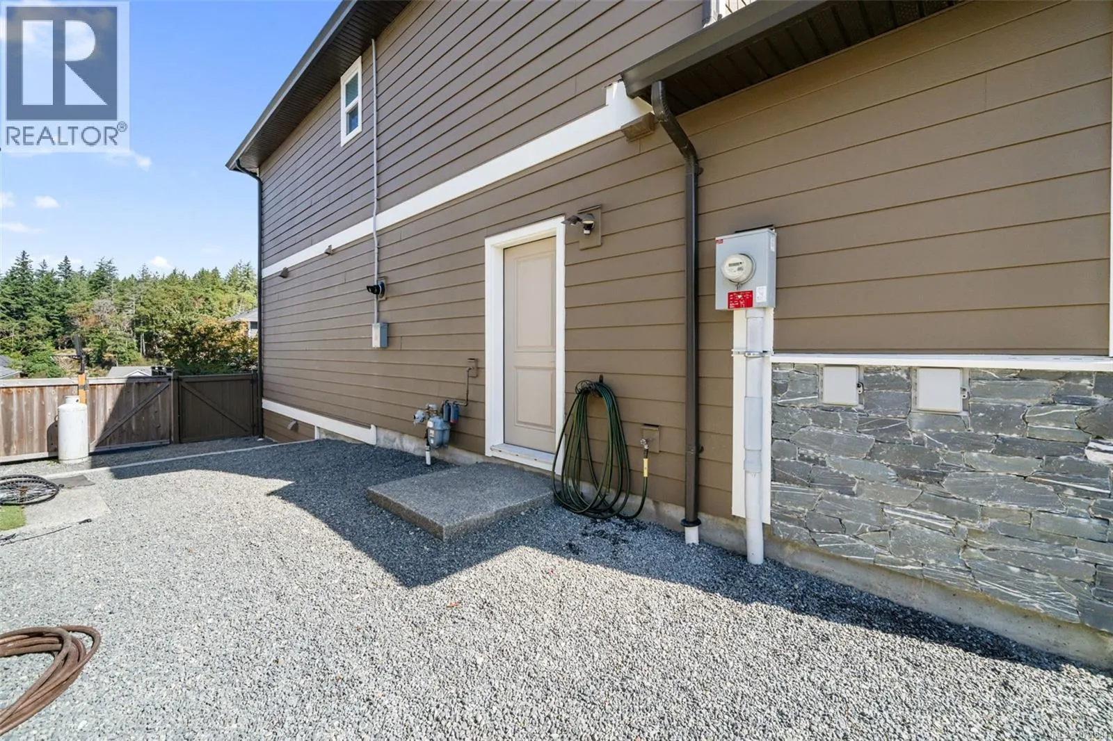 1128 Smokehouse Cres
