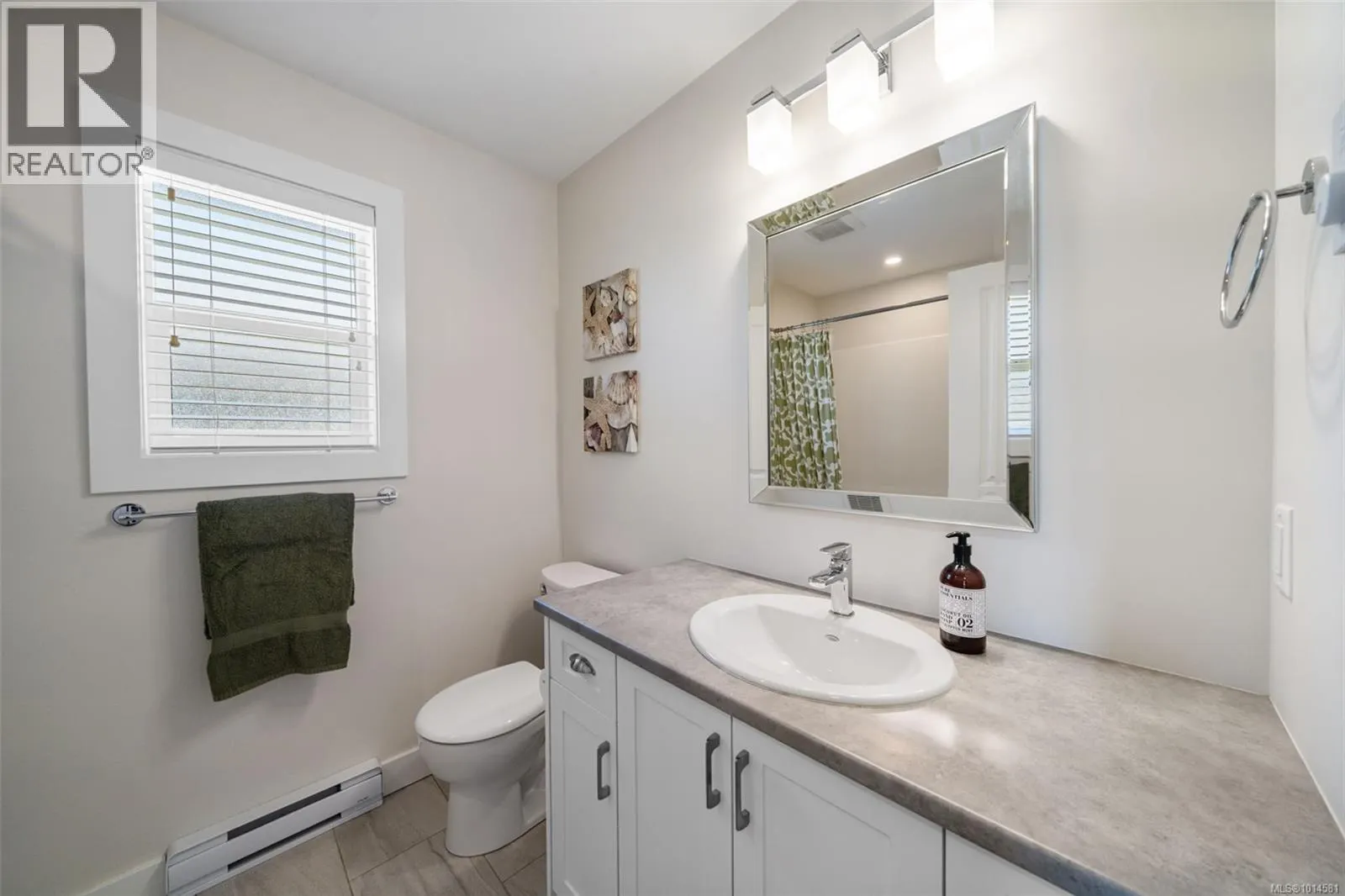 1128 Smokehouse Cres