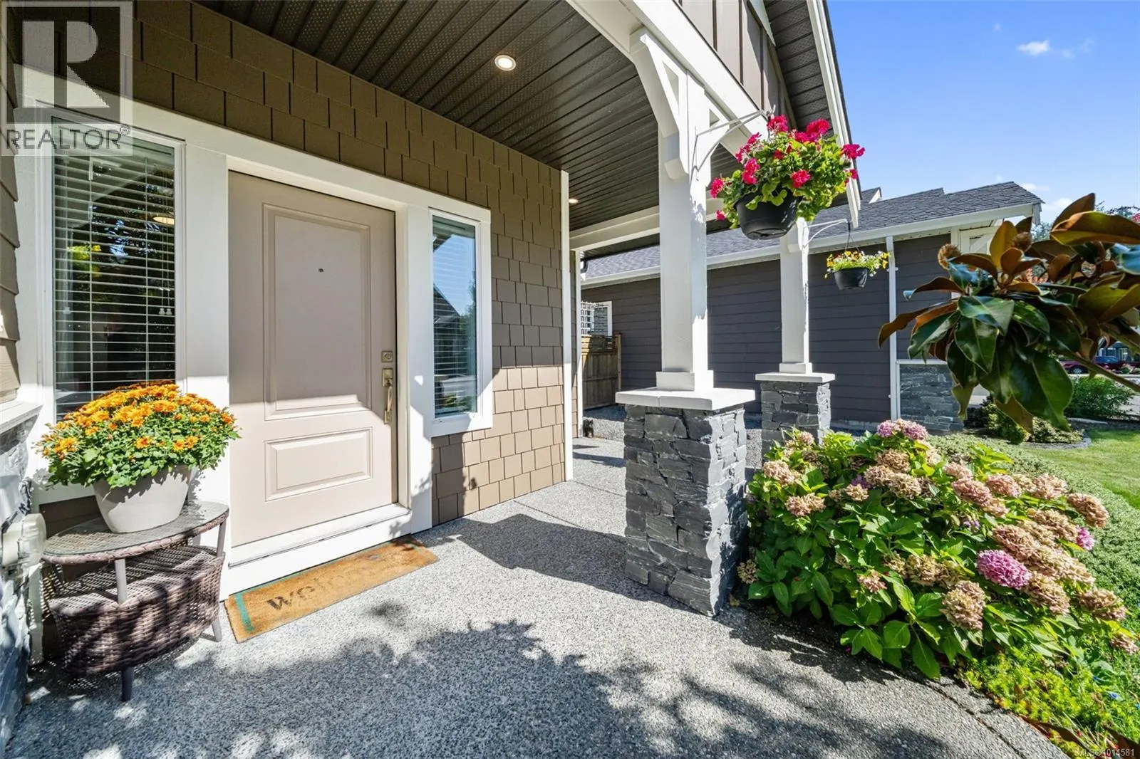 1128 Smokehouse Cres