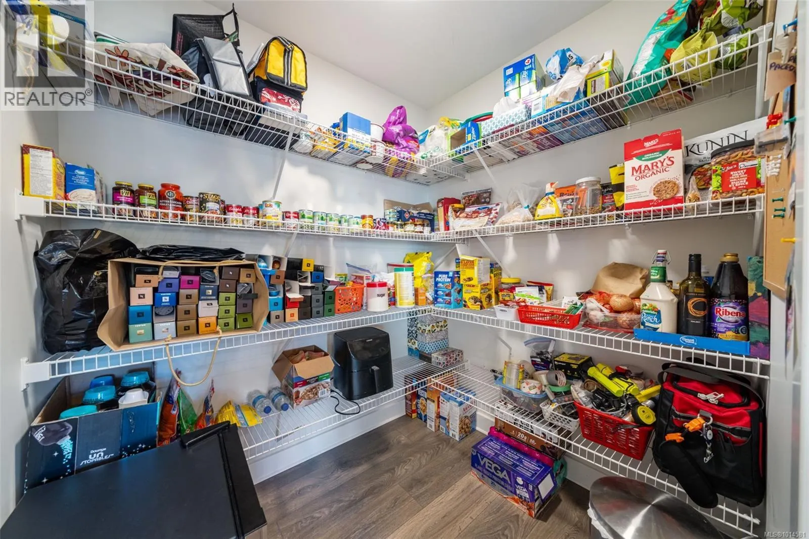 1128 Smokehouse Cres