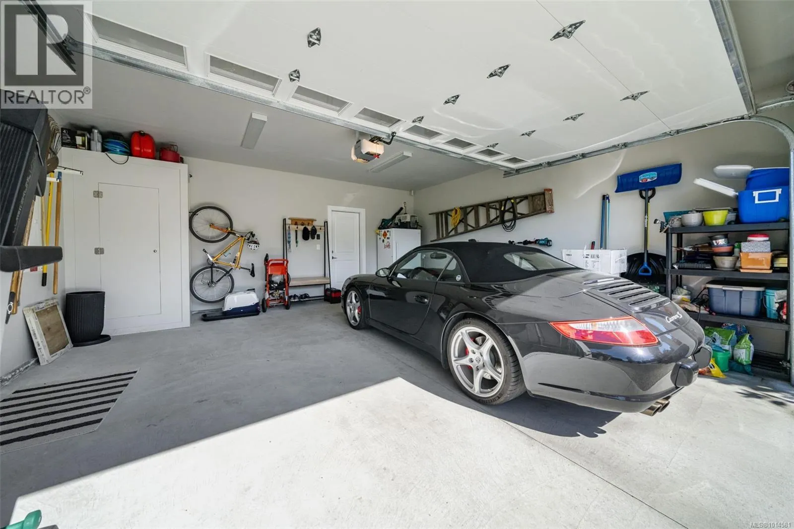 1128 Smokehouse Cres
