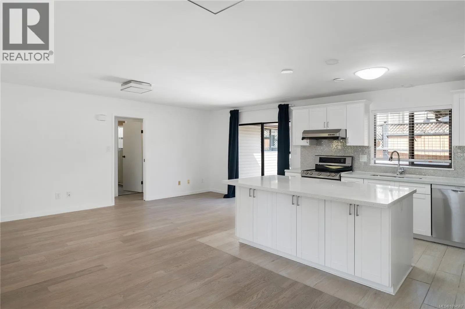 4101 Scoones Pl