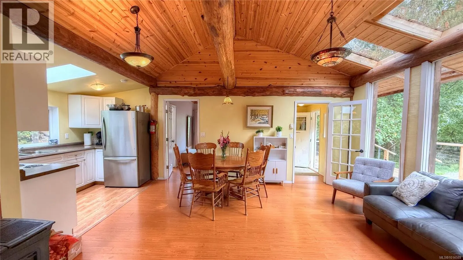 5065 Sandpiper Rd