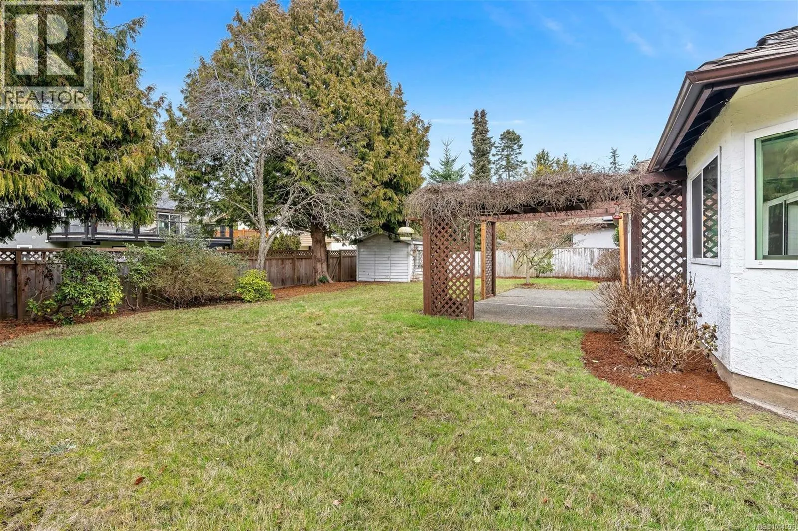 3950 Burchett Pl