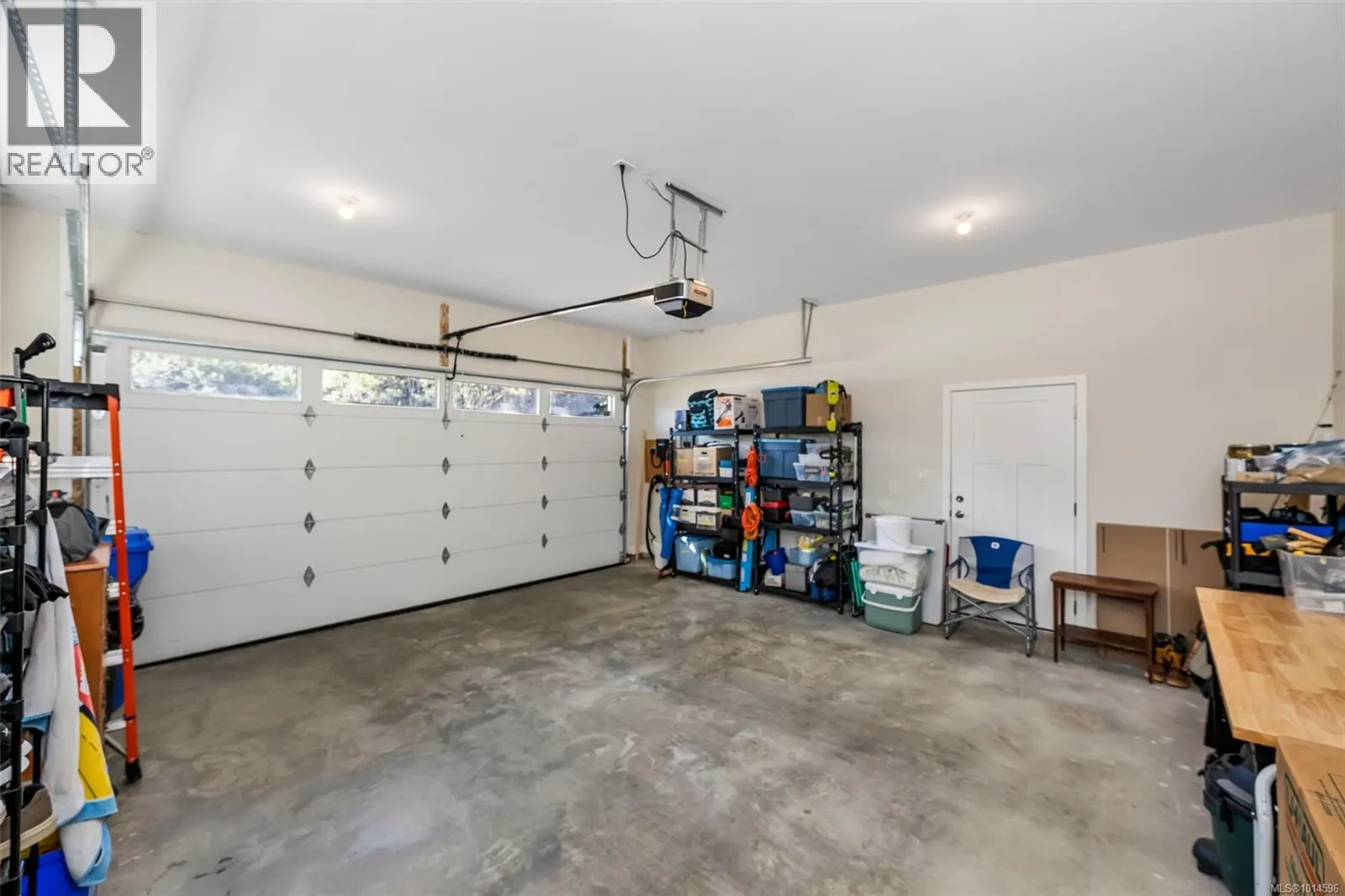 129 Edgewood Dr