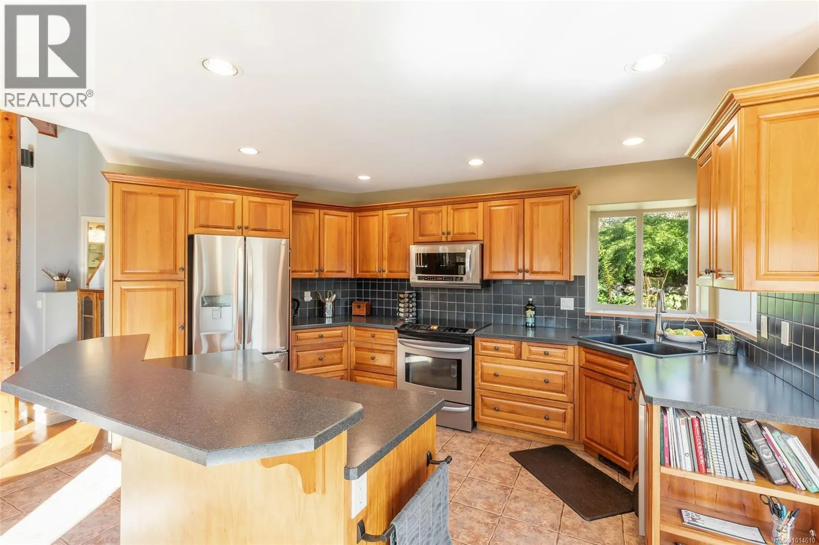 3380 Redden Rd