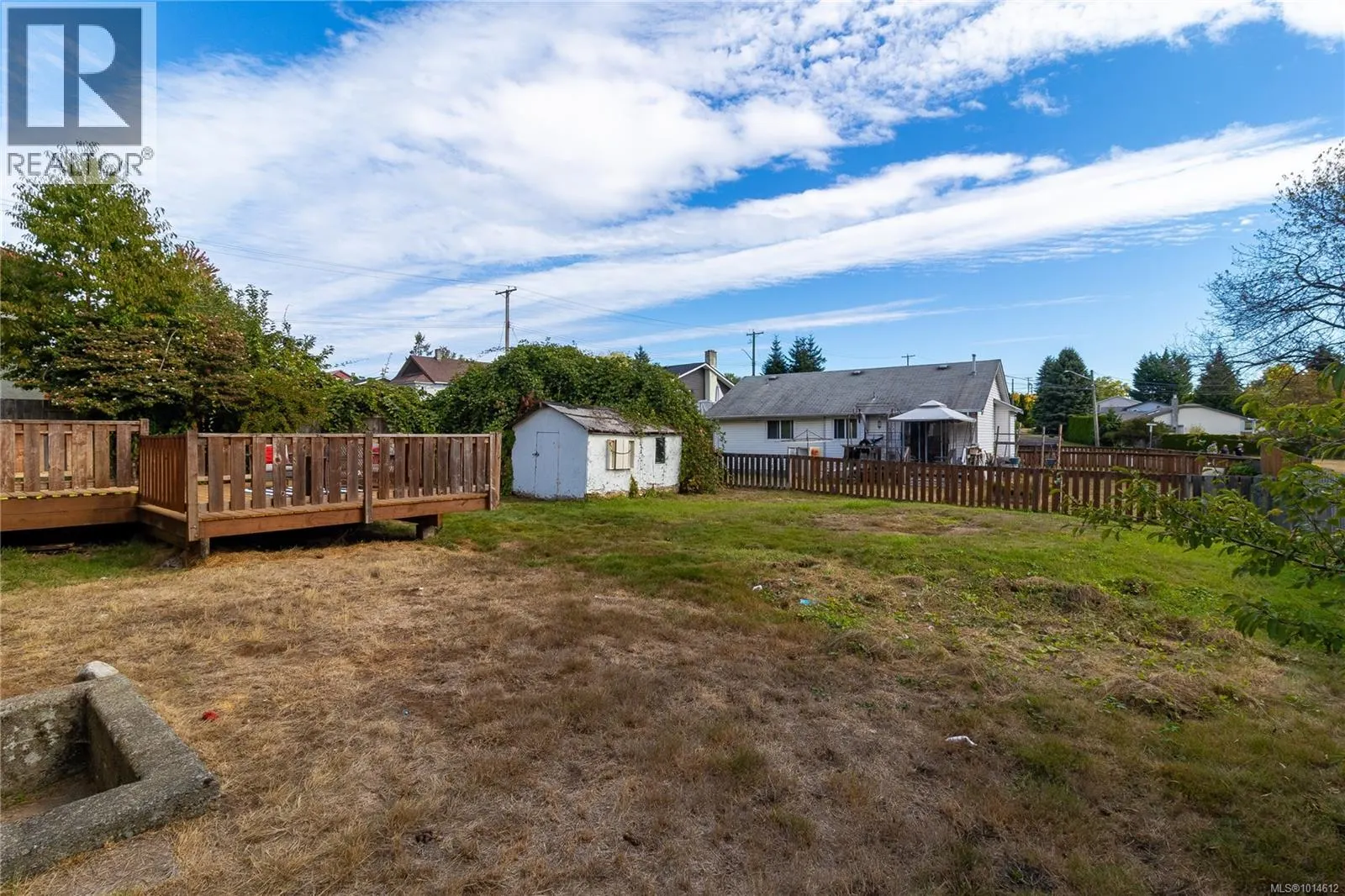 2112 Boxwood Rd