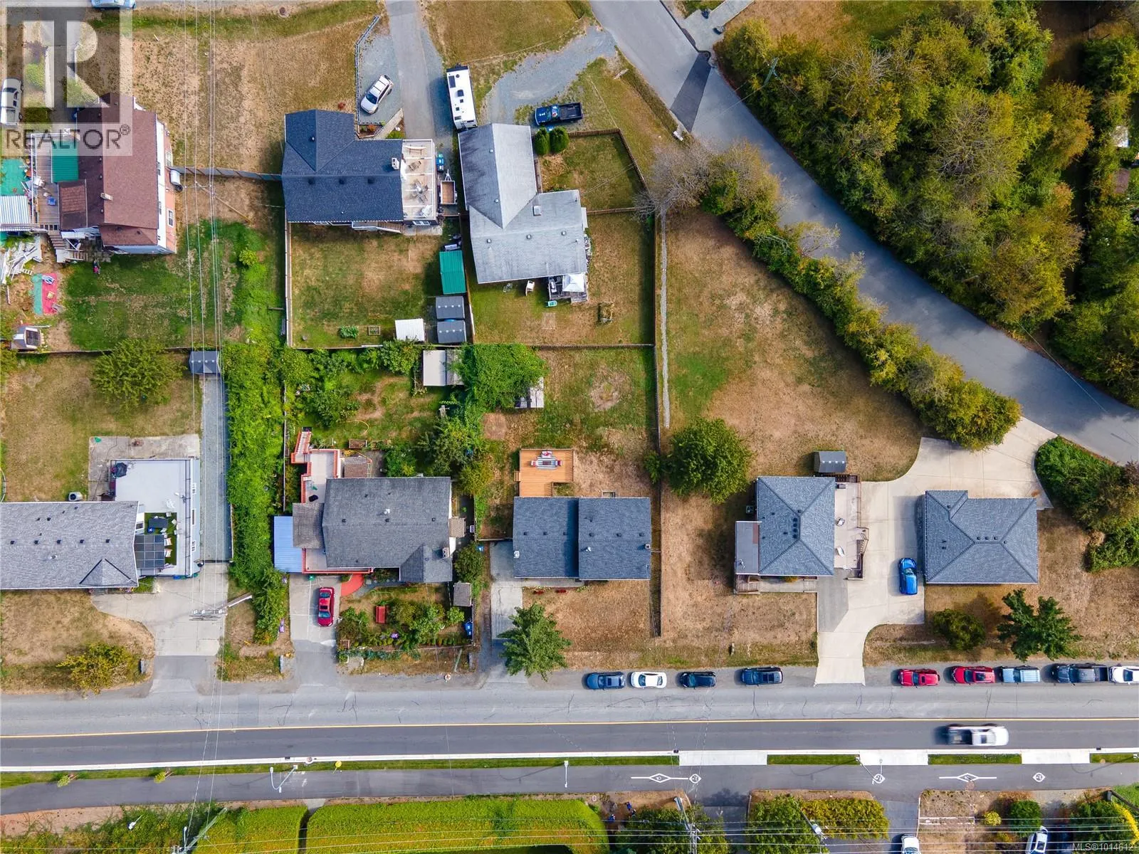 2112 Boxwood Rd