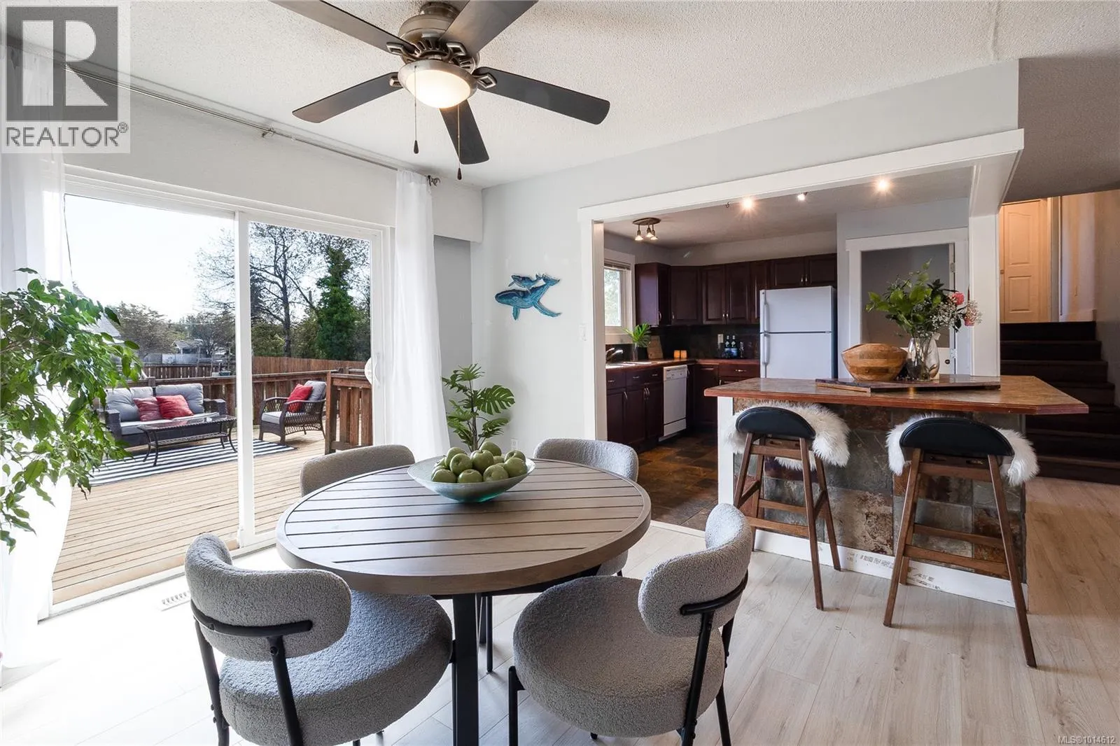 2112 Boxwood Rd