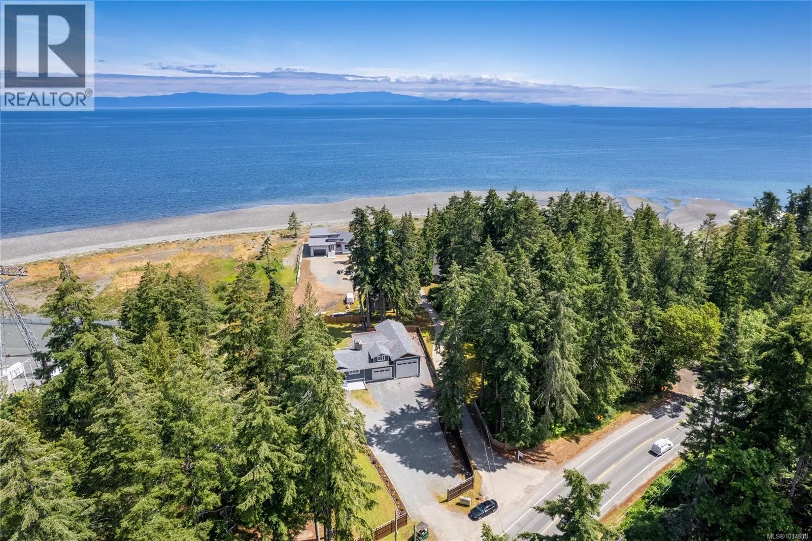 6445 Island Hwy W