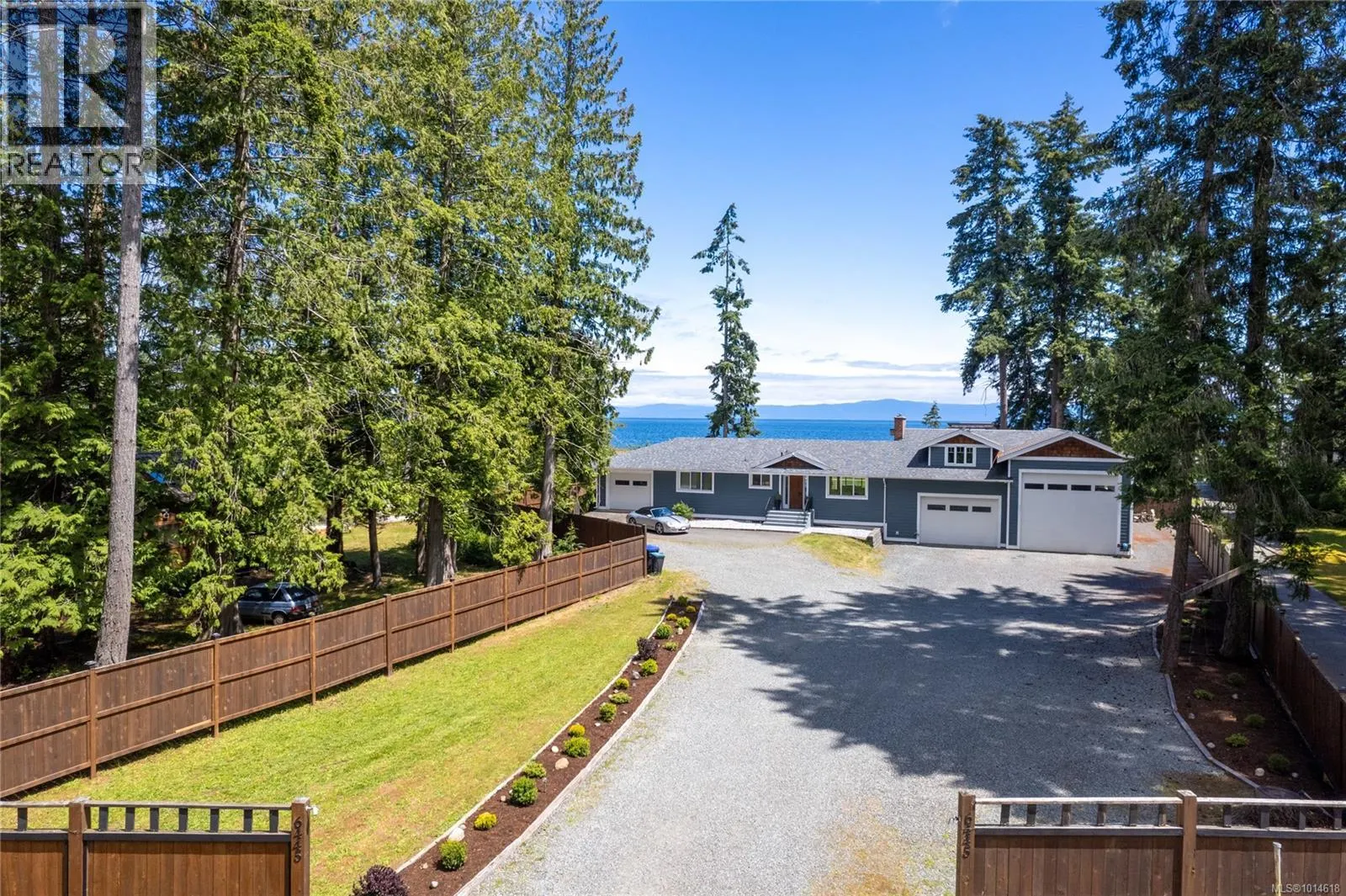6445 Island Hwy W