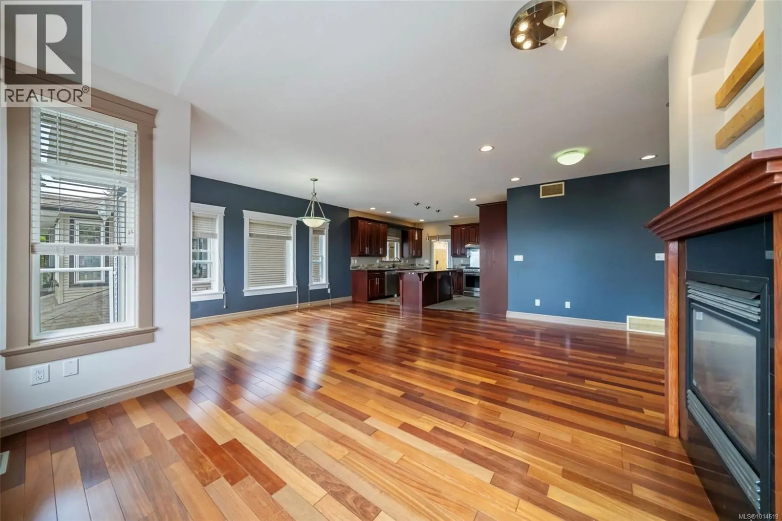 5529 Norton Rd
