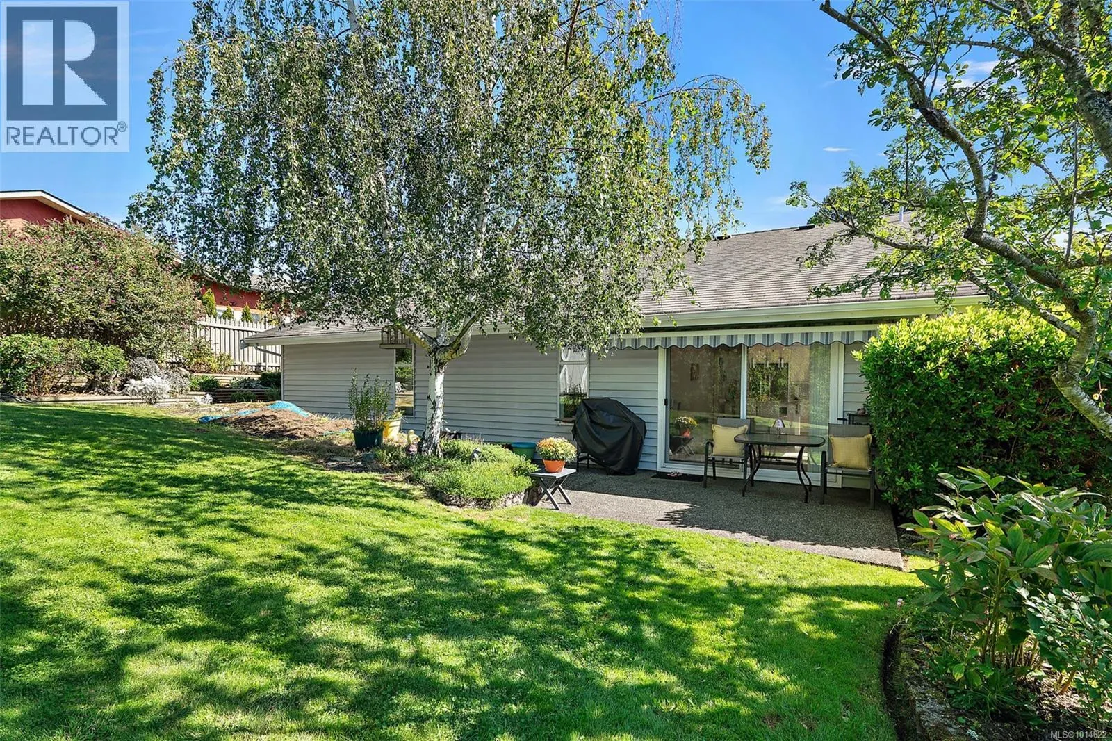 3998 Cedar Hill Rd