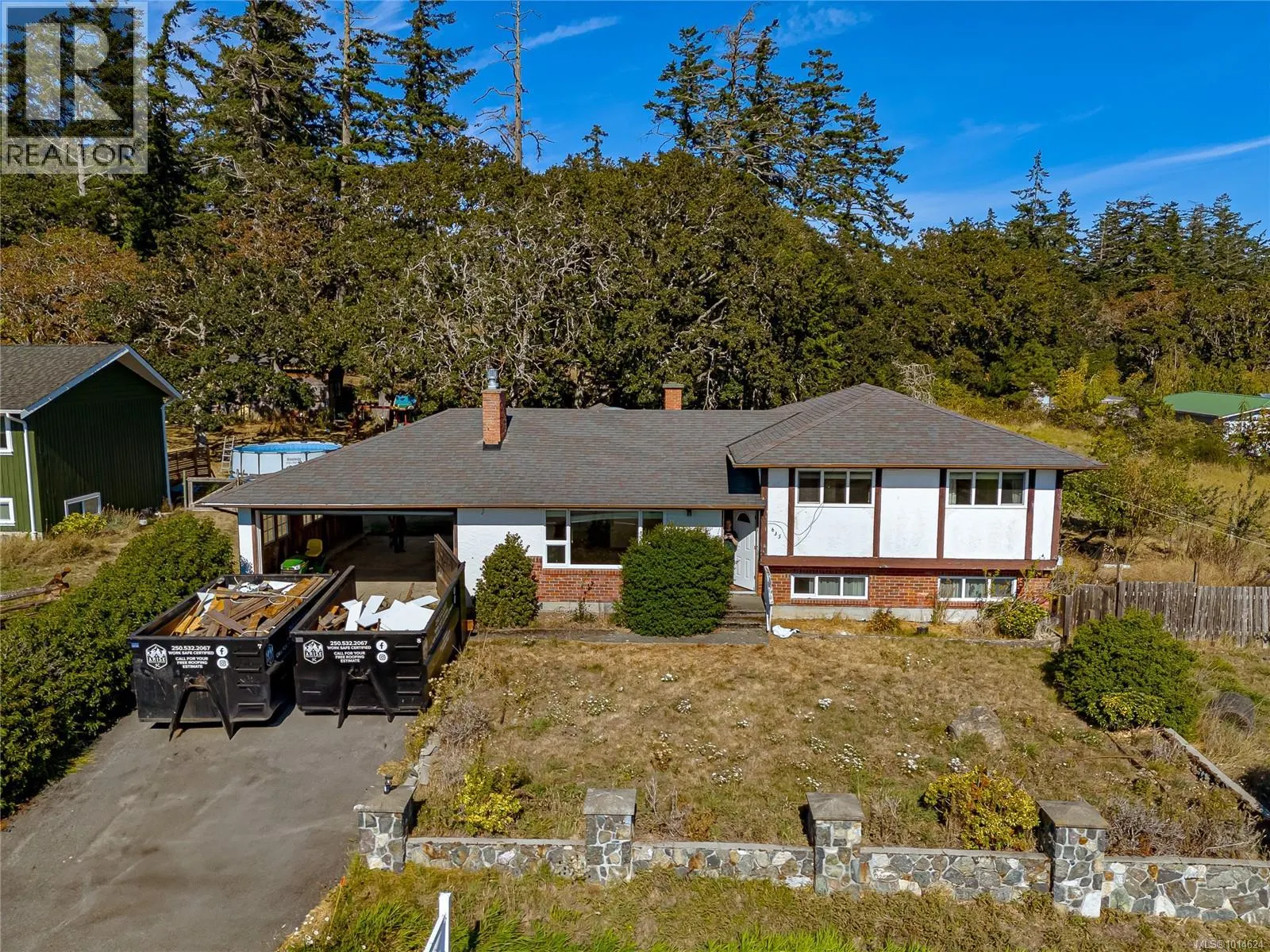 635 Pears Rd
