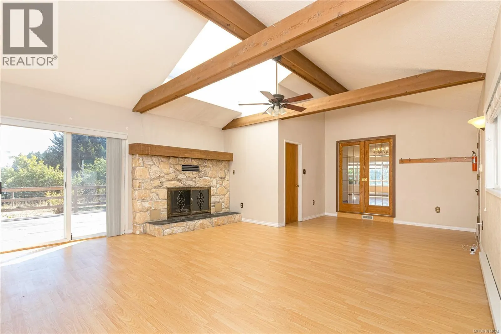 635 Pears Rd
