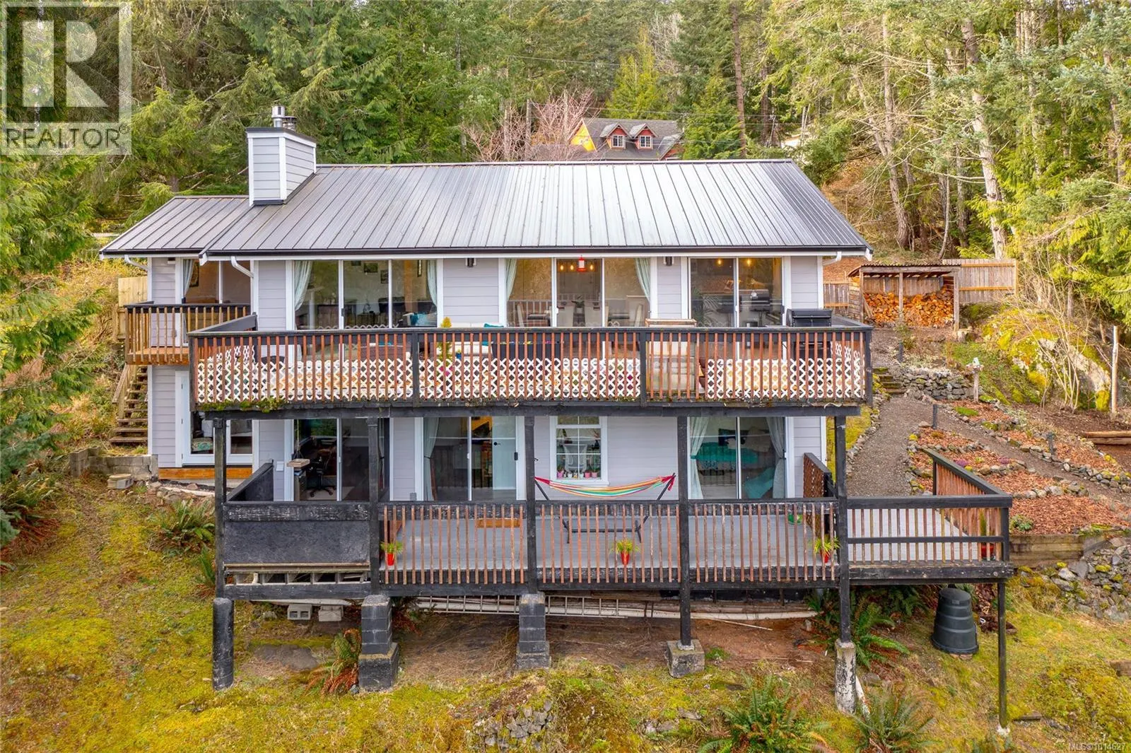 1526 Winslow Dr