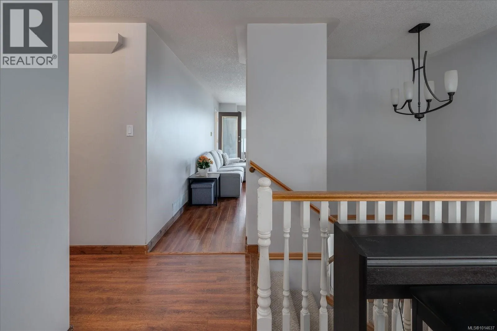 6427 Nidri Pl