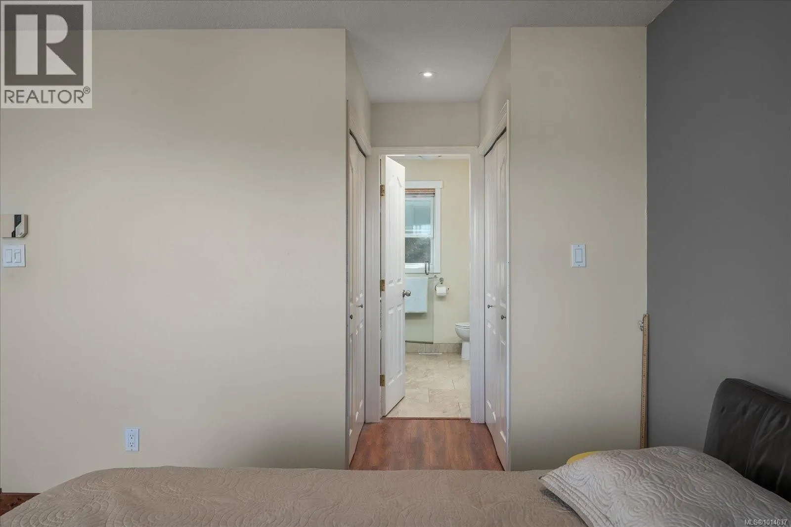 6427 Nidri Pl
