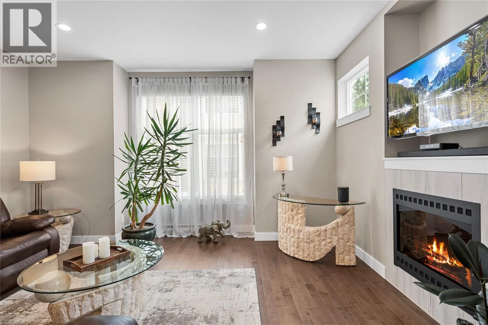132 6057 Doumont Rd