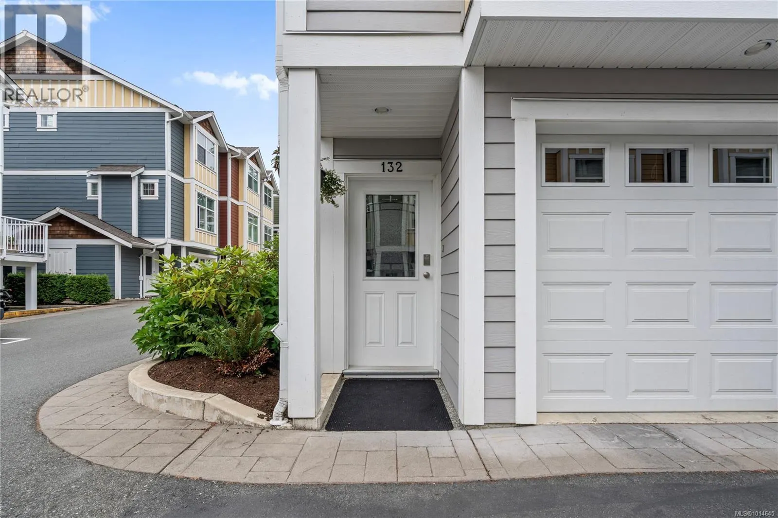 132 6057 Doumont Rd