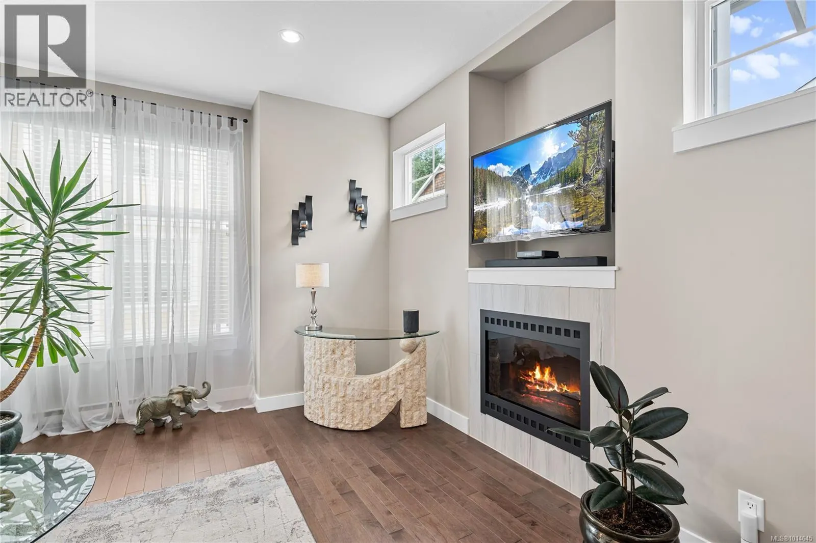 132 6057 Doumont Rd