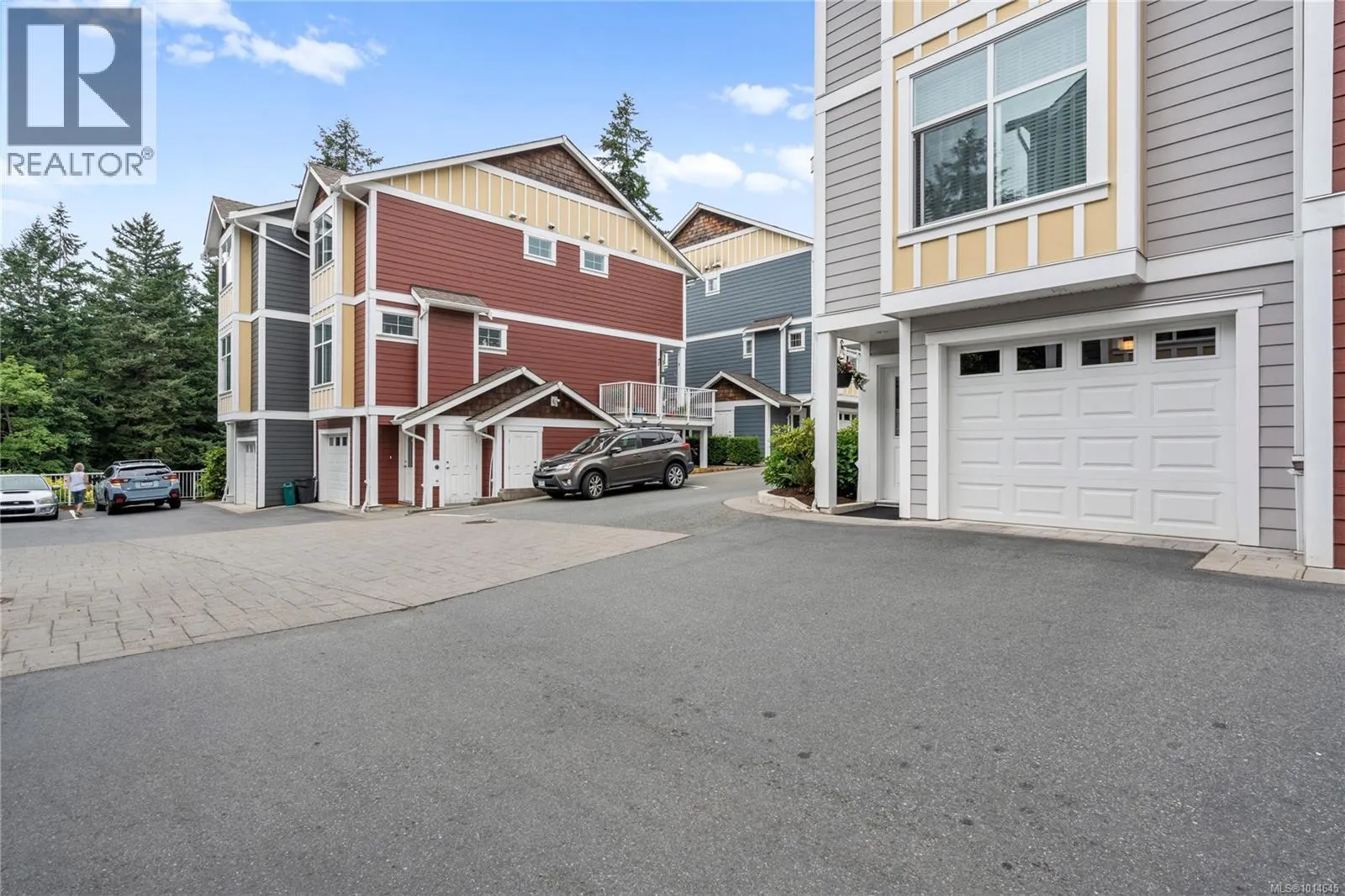 132 6057 Doumont Rd