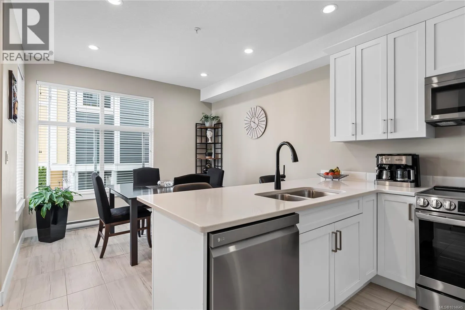 132 6057 Doumont Rd