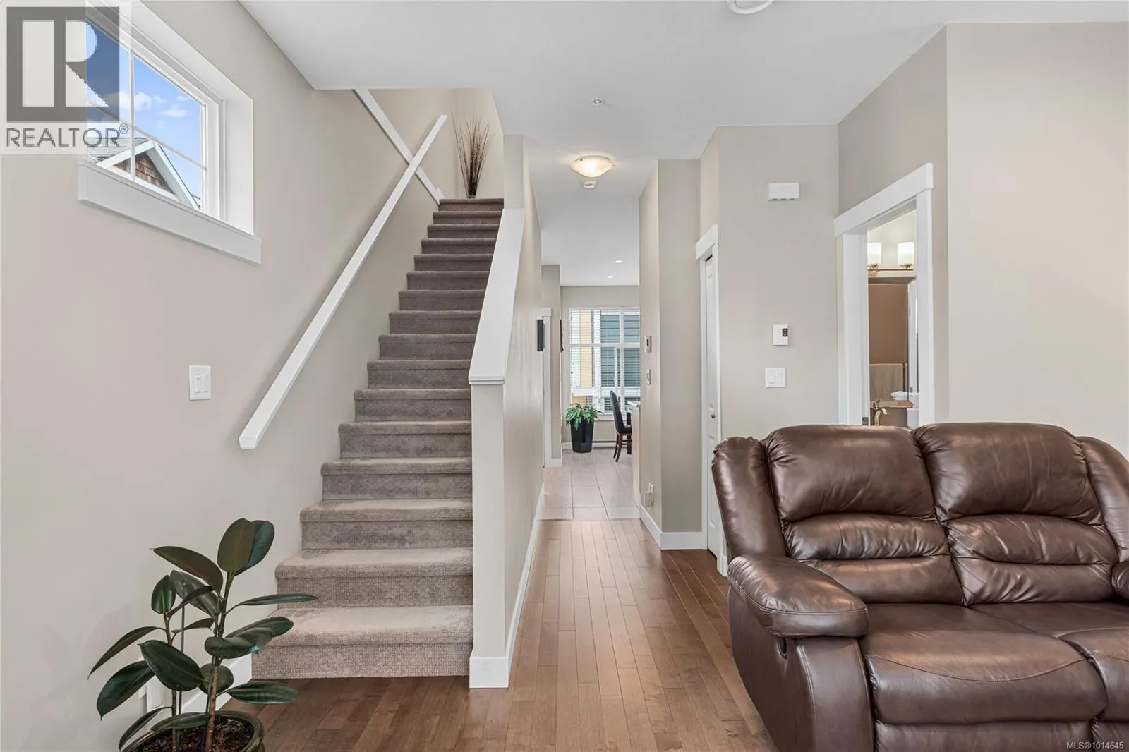 132 6057 Doumont Rd