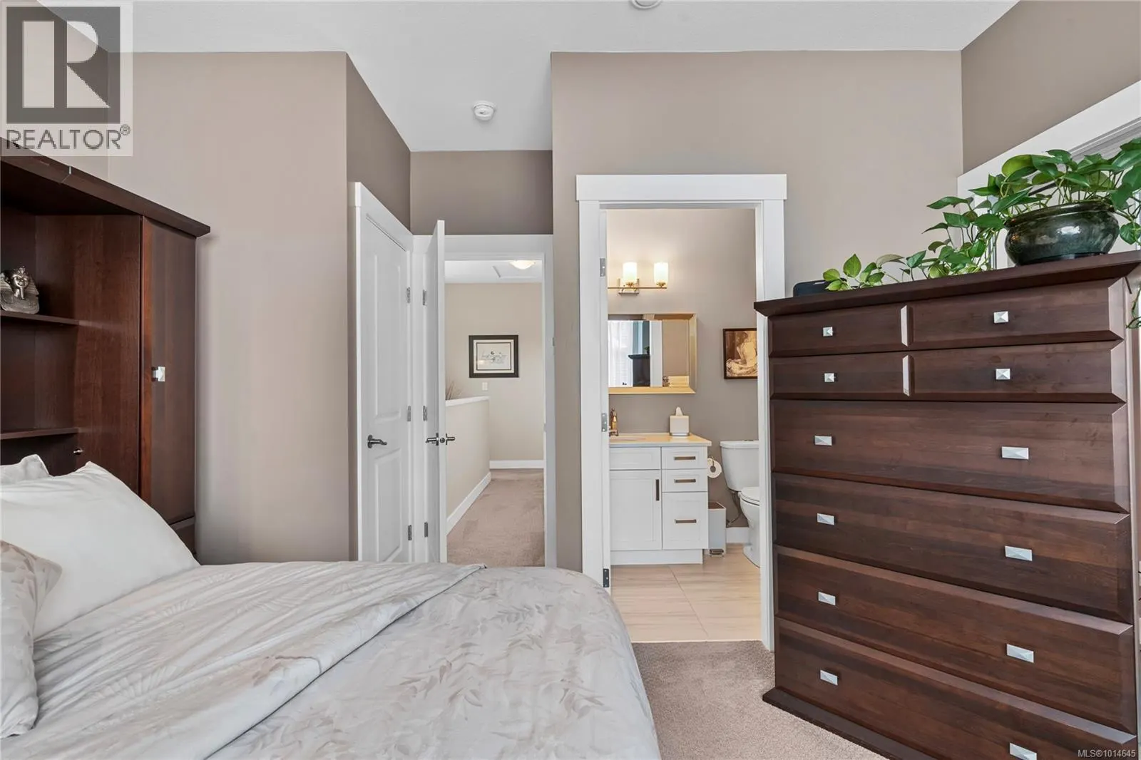 132 6057 Doumont Rd