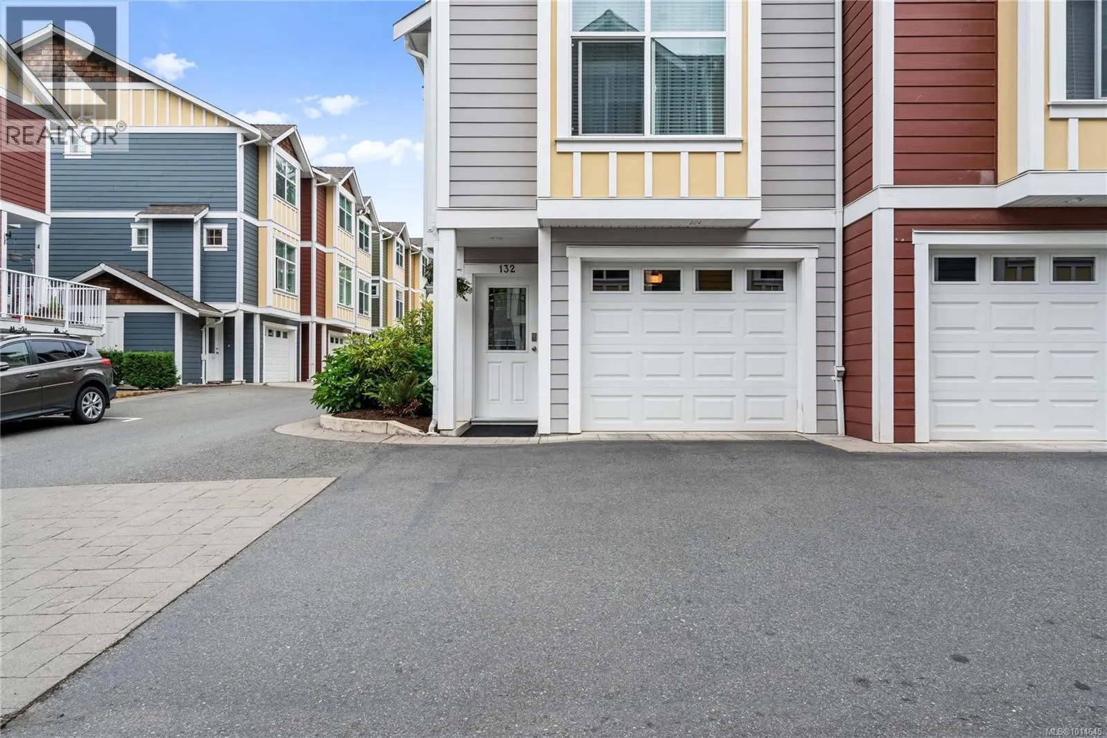 132 6057 Doumont Rd