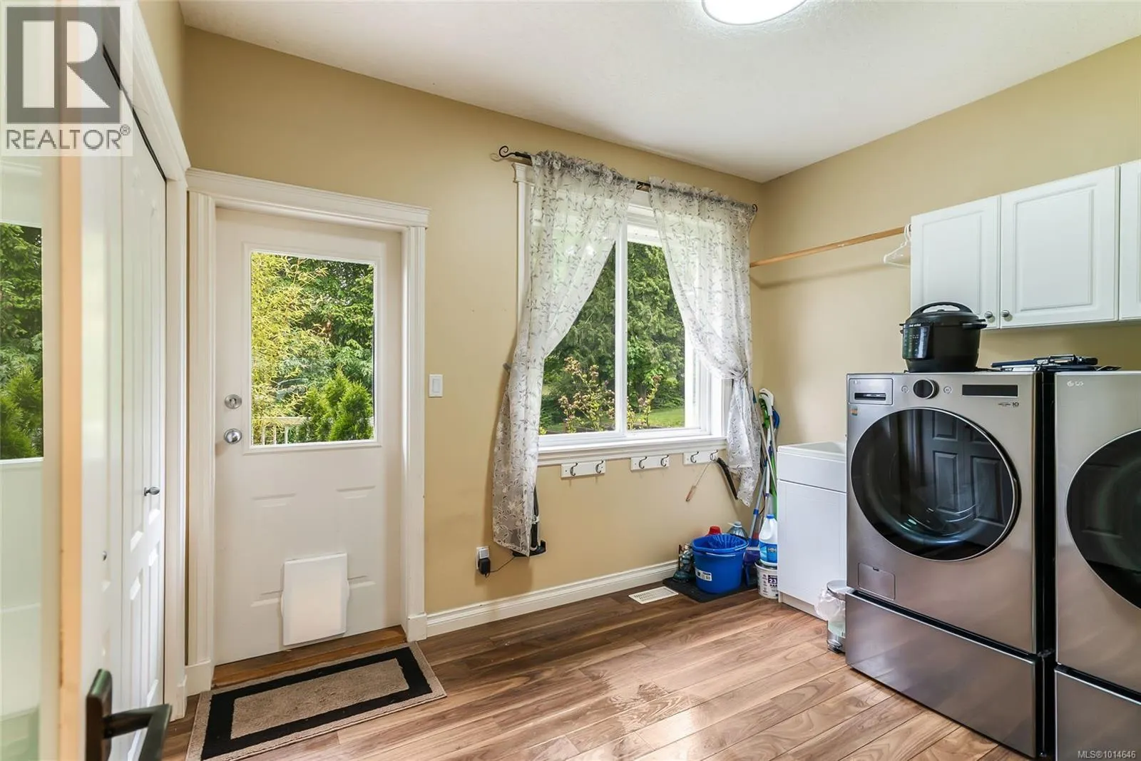 1857 Sterling Ridge Pl