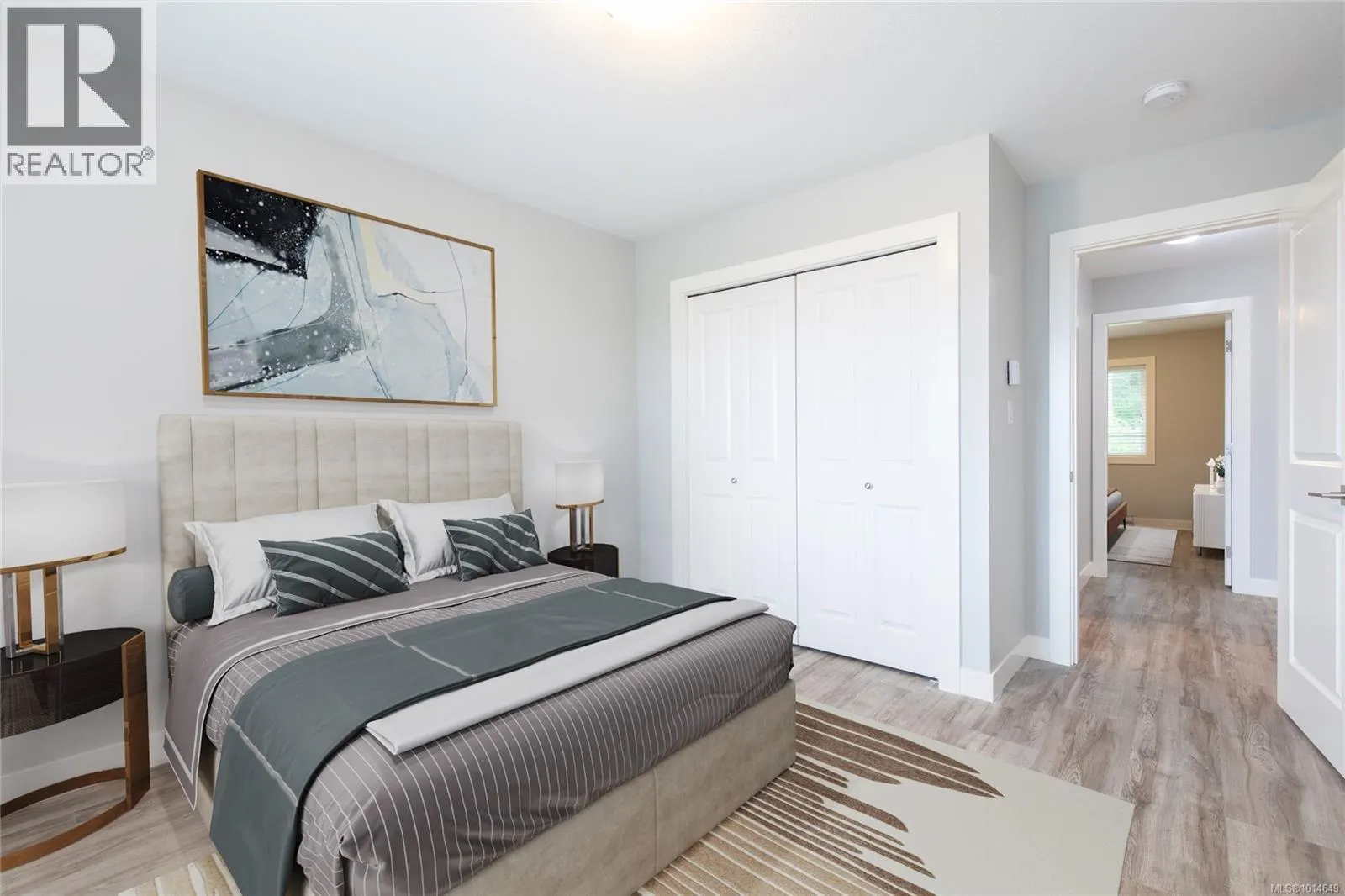 557 Lori Pl