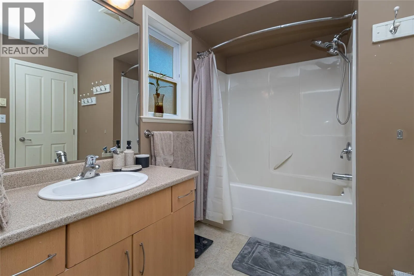 848 Gannet Crt
