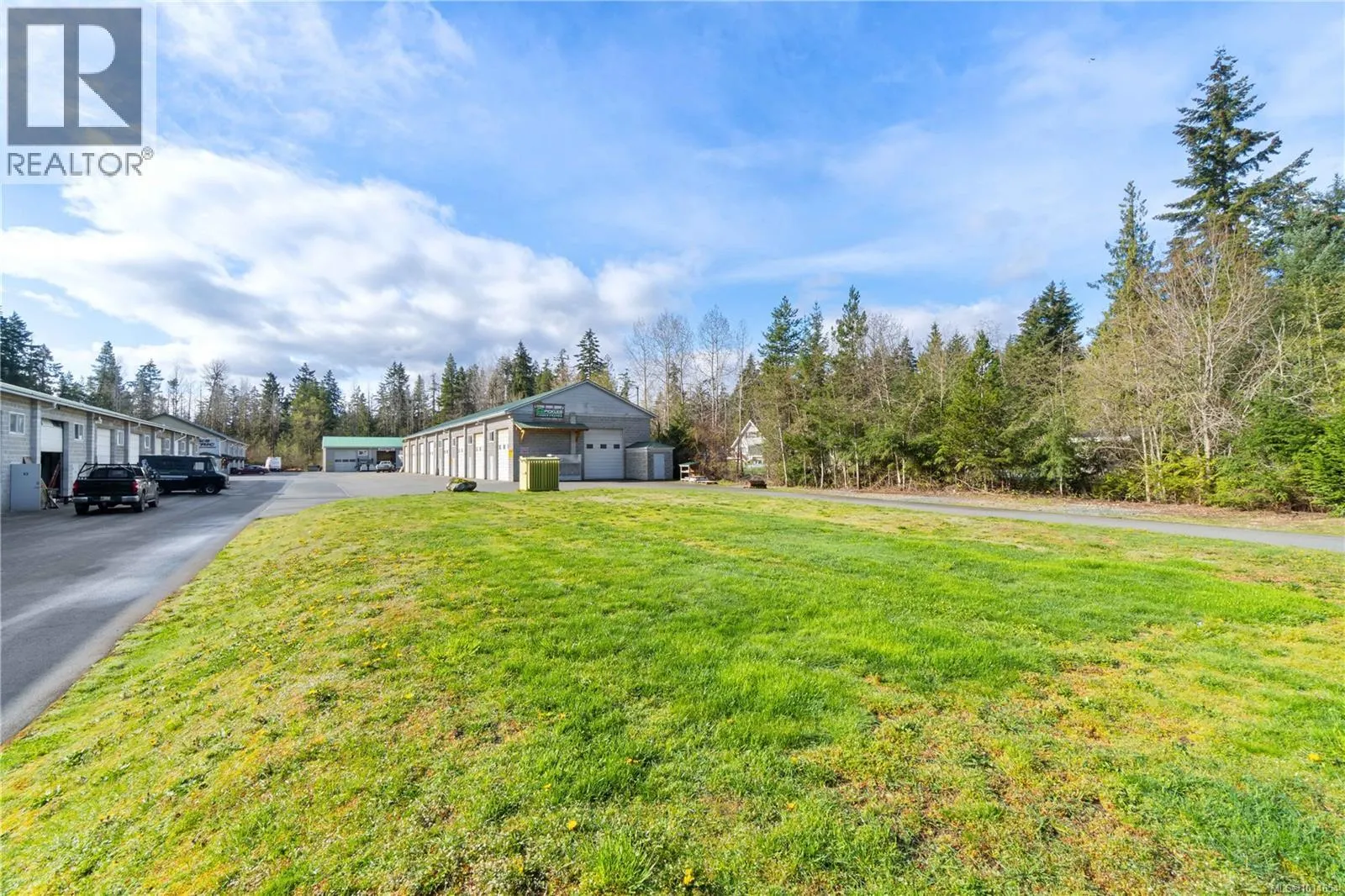 SL 22  23 1260 Fair Rd