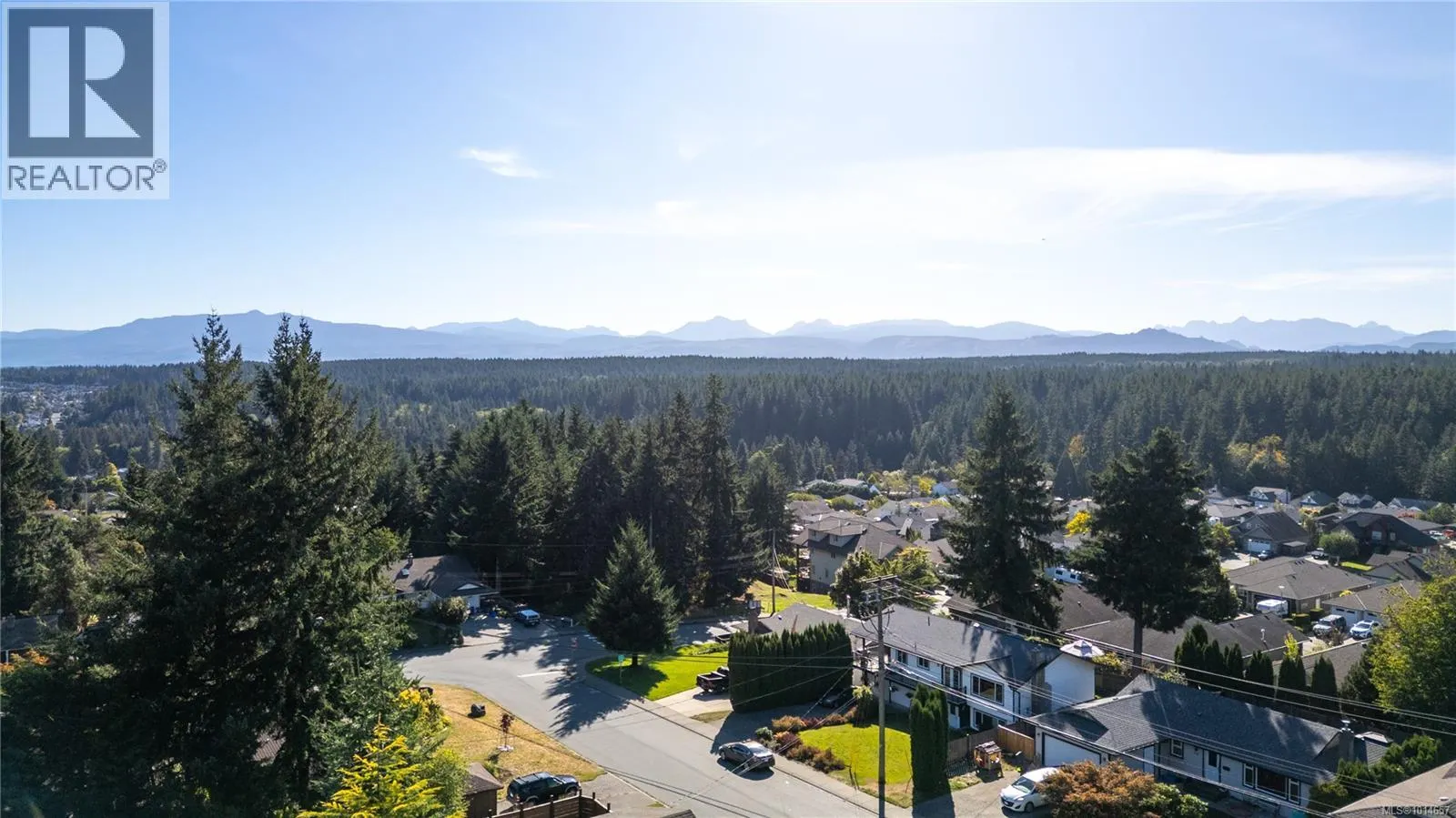 757 Lorne Cres