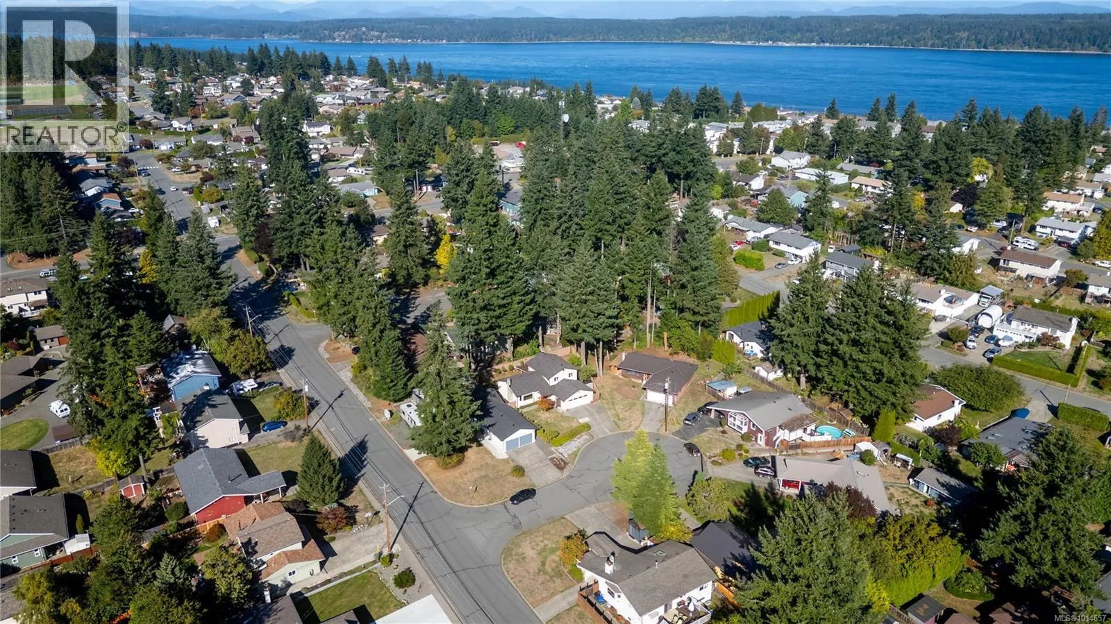 757 Lorne Cres