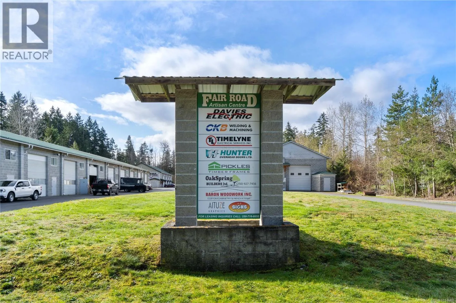 SL22 & 23 1260 Fair Rd