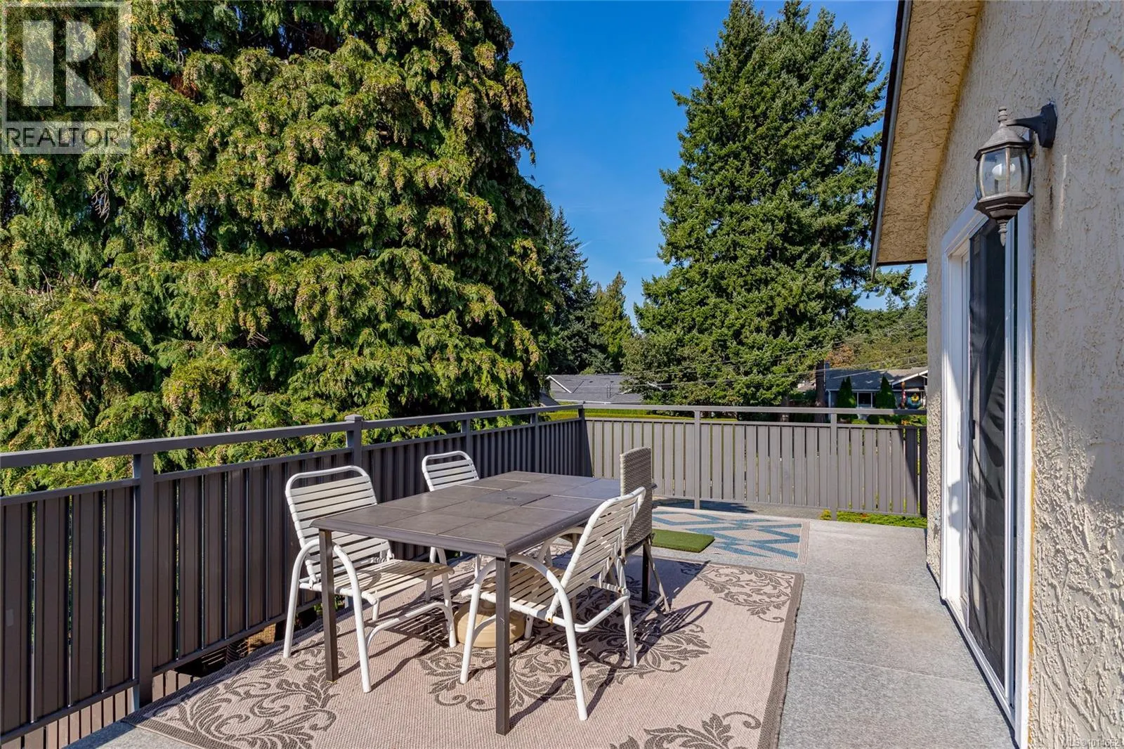 3258 Cora Hill Pl