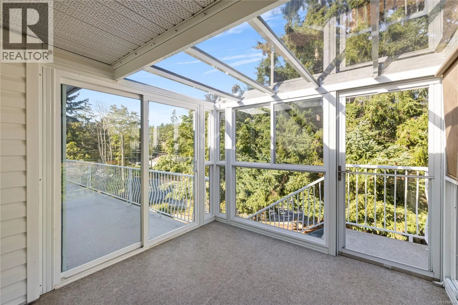 4332 Tiki Way