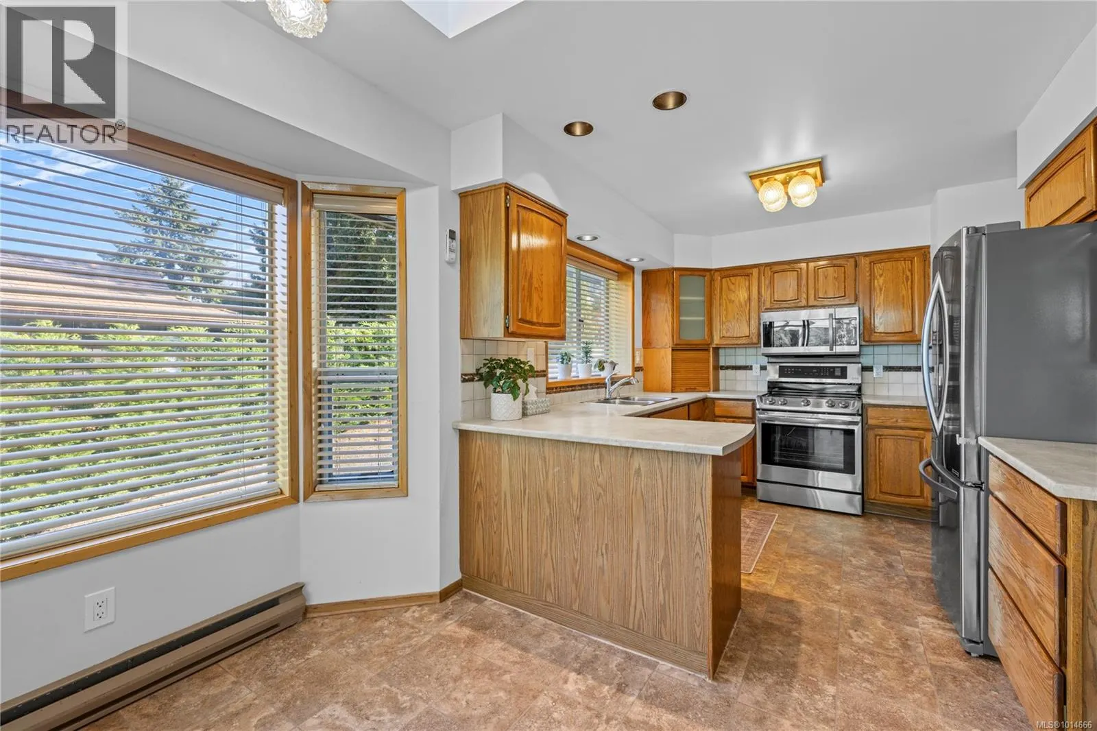 4332 Tiki Way
