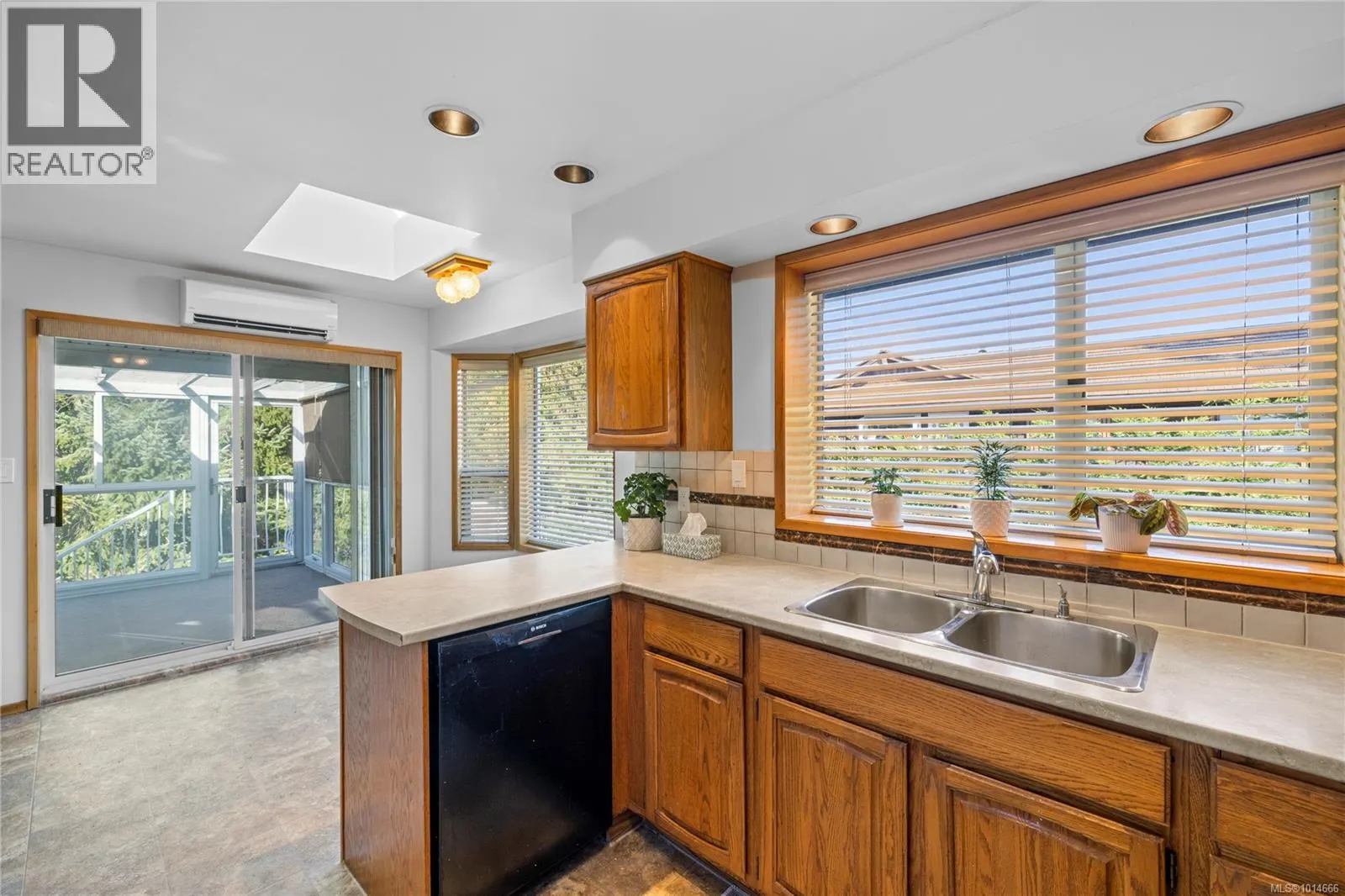 4332 Tiki Way